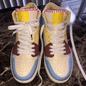 AIR JORDAN 1 mid "maison chateau fearless"